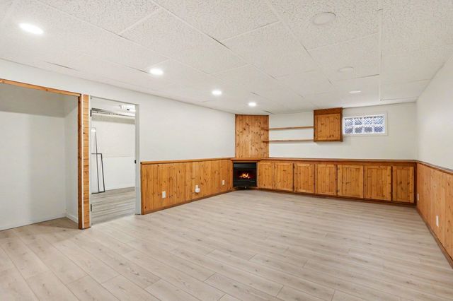 52511 Lynnewood Avenue, South Bend, IN 46628