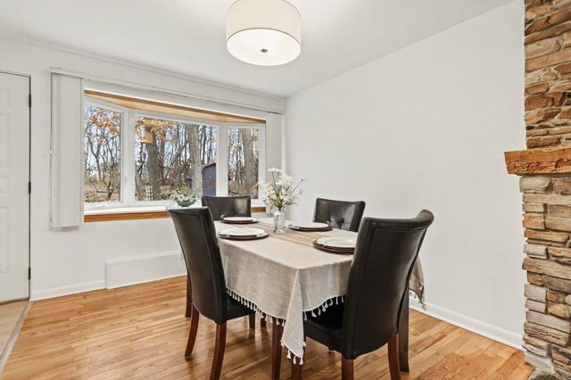 52511 Lynnewood Avenue, South Bend, IN 46628