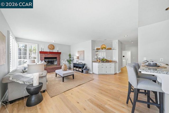 3051 Miwok Way, Clayton, CA 94517