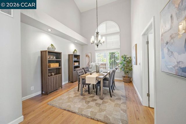 3051 Miwok Way, Clayton, CA 94517