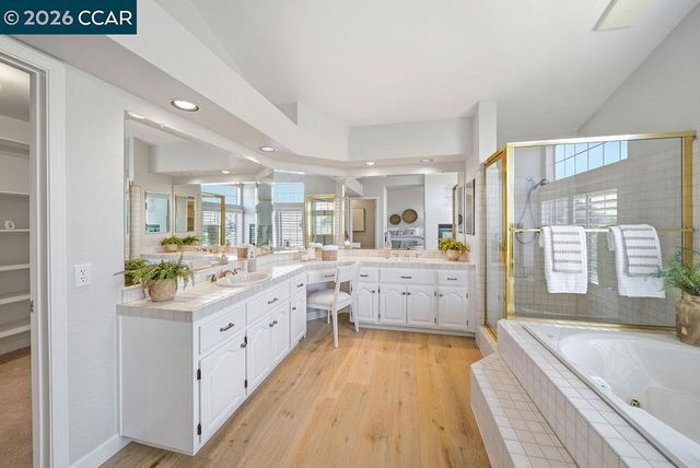 3051 Miwok Way, Clayton, CA 94517