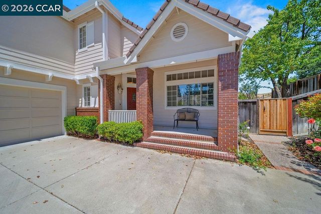 3051 Miwok Way, Clayton, CA 94517