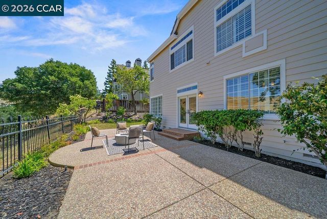 3051 Miwok Way, Clayton, CA 94517
