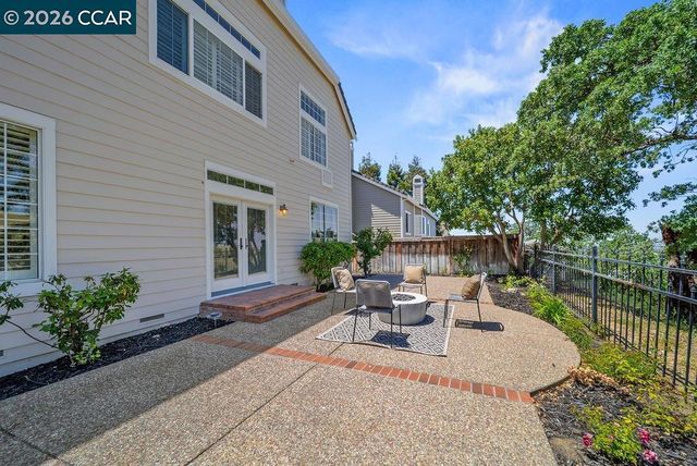 3051 Miwok Way, Clayton, CA 94517