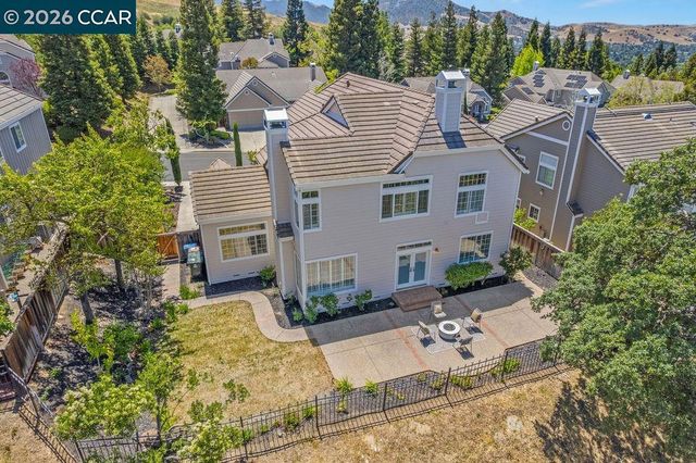 3051 Miwok Way, Clayton, CA 94517