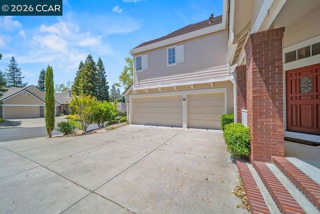 3051 Miwok Way, Clayton, CA 94517