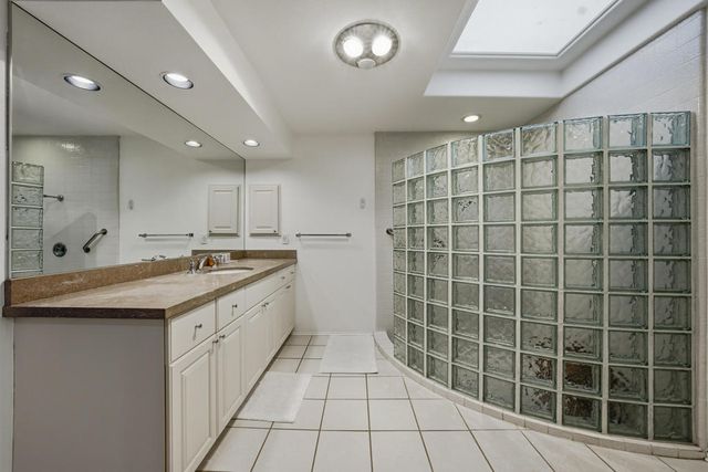 27 Cornell Drive, Rancho Mirage, CA 92270