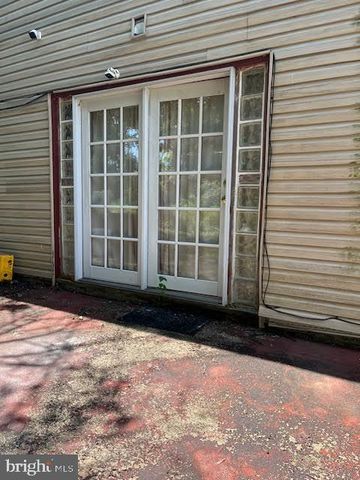 53 GENESEE LN, Willingboro, NJ 08046