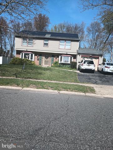 53 GENESEE LN, Willingboro, NJ 08046