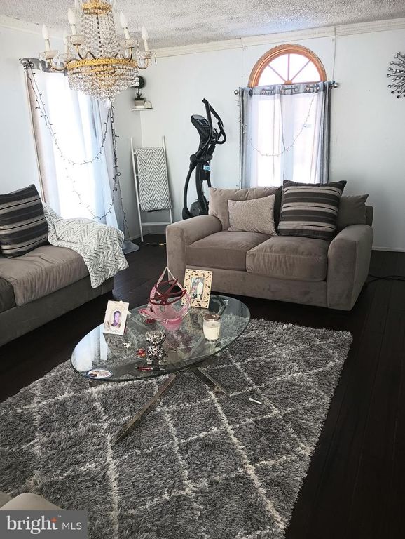 53 GENESEE LN, Willingboro, NJ 08046