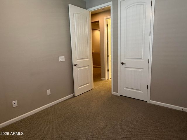 2477 W MARKET Place 13, Chandler, AZ 85248