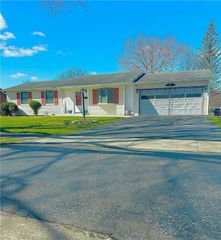21 Wingate Drive, Gates, NY 14624