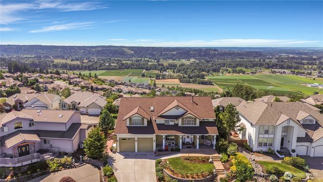 10010 181st Avenue Ct E, Bonney Lake, WA 98391