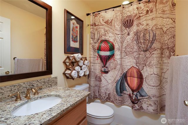 10010 181st Avenue Ct E, Bonney Lake, WA 98391