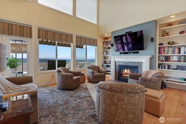 10010 181st Avenue Ct E, Bonney Lake, WA 98391