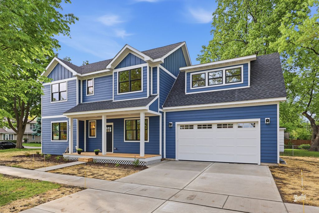 201 N Elm Street, Mount Prospect, IL 60056