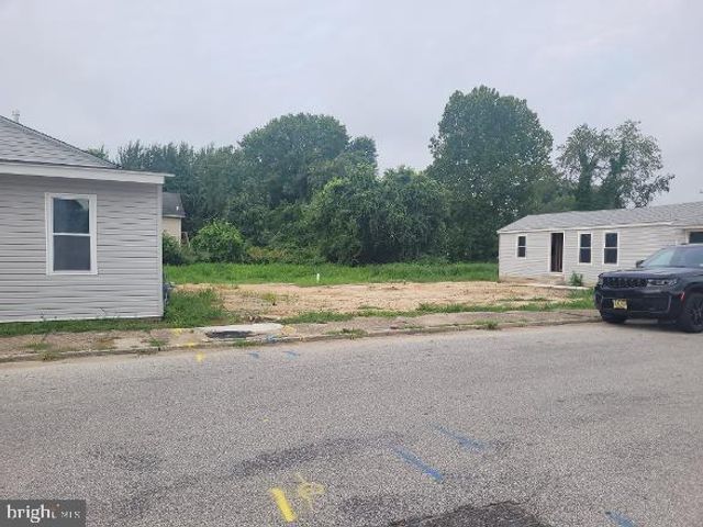 64-70 WALNUT ST, Penns Grove, NJ 08069