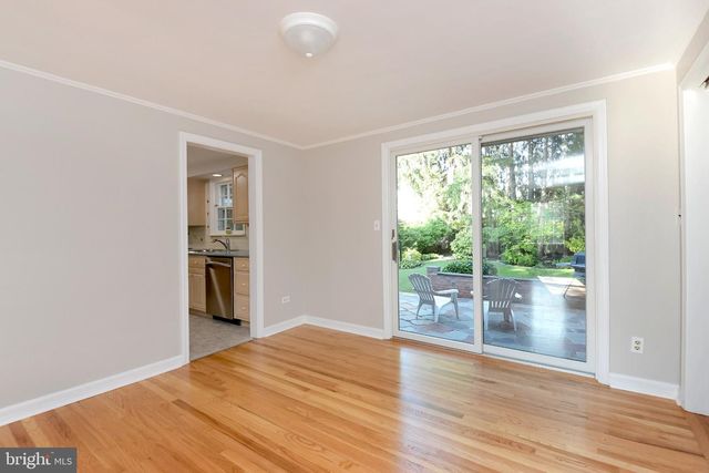 299 WALNUT LN, Princeton, NJ 08540