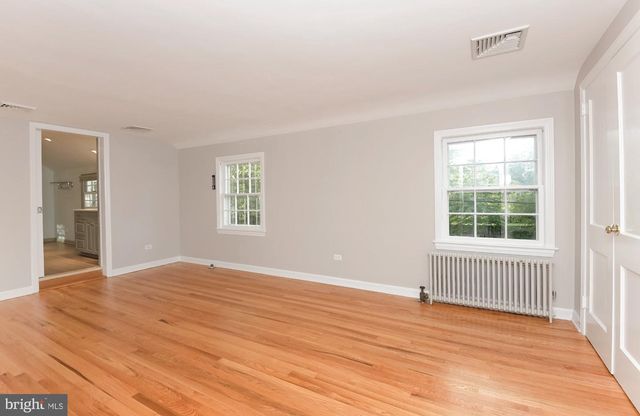 299 WALNUT LN, Princeton, NJ 08540