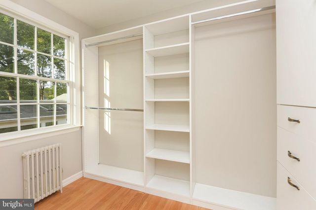 299 WALNUT LN, Princeton, NJ 08540