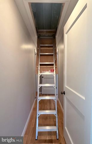 299 WALNUT LN, Princeton, NJ 08540