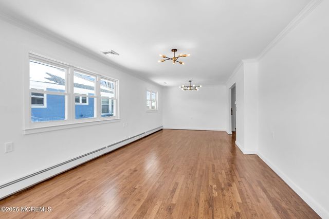 76 Mount Fairweather Lane, Toms River, NJ 08753