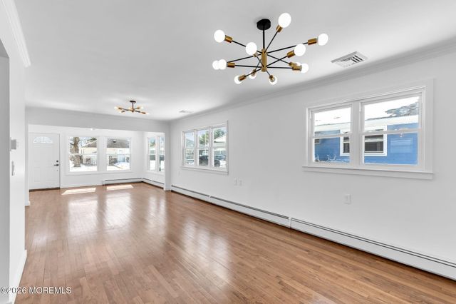 76 Mount Fairweather Lane, Toms River, NJ 08753