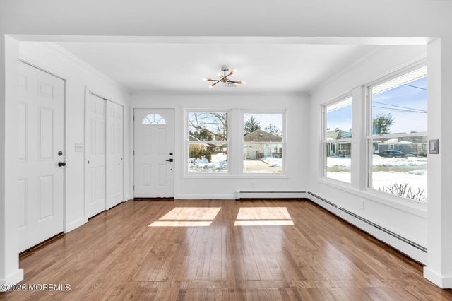 76 Mount Fairweather Lane, Toms River, NJ 08753