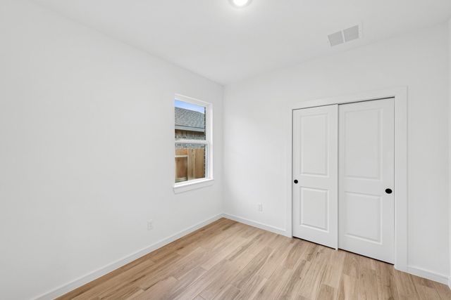 682 Daniels Lake Lane, Dayton, TX 77535