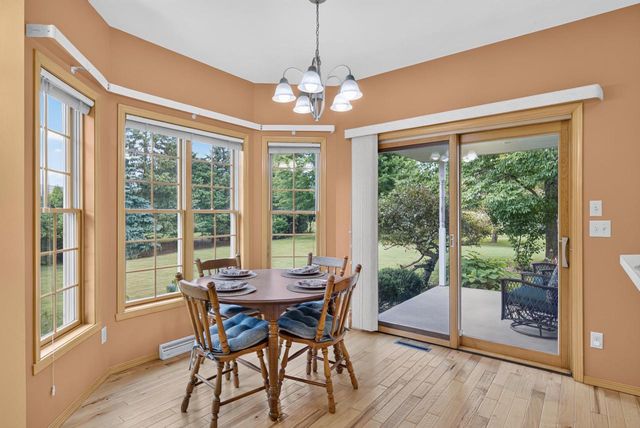 4718 W CHICORY LANE, Appleton, WI 54914