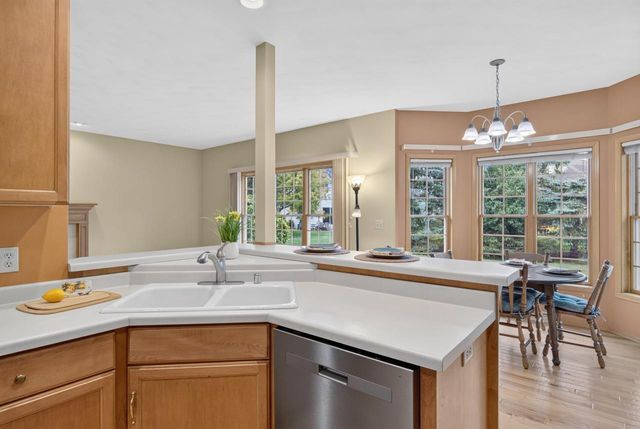 4718 W CHICORY LANE, Appleton, WI 54914