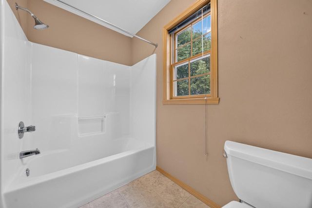 4718 W CHICORY LANE, Appleton, WI 54914