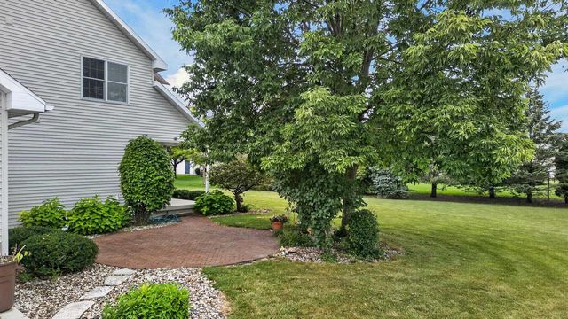 4718 W CHICORY LANE, Appleton, WI 54914