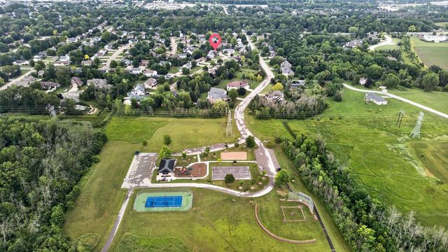 4718 W CHICORY LANE, Appleton, WI 54914