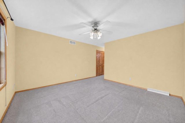 4718 W CHICORY LANE, Appleton, WI 54914