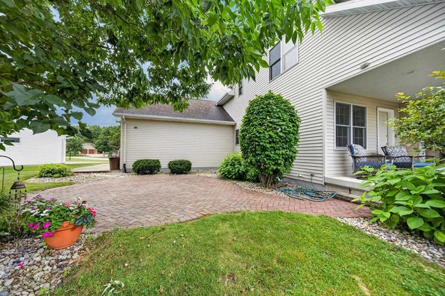 4718 W CHICORY LANE, Appleton, WI 54914