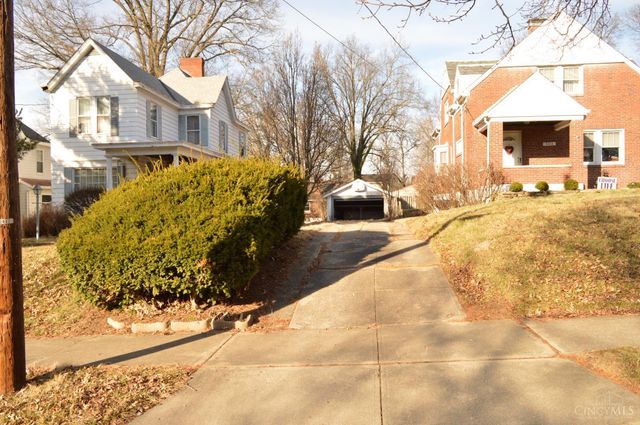 3020 Daytona Avenue, Cincinnati, OH 45211