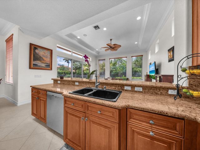 7678 NW 117th Lane, Parkland, FL 33076