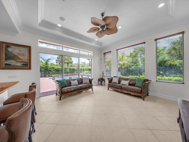 7678 NW 117th Lane, Parkland, FL 33076