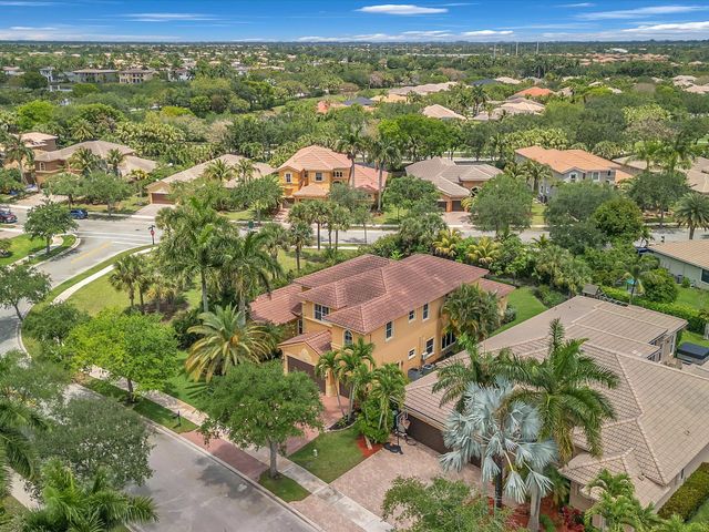 7678 NW 117th Lane, Parkland, FL 33076