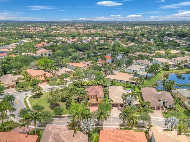 7678 NW 117th Lane, Parkland, FL 33076