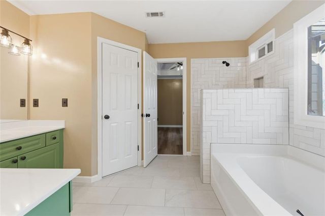 2521 Gabriel NW Way, Kennesaw, GA 30152