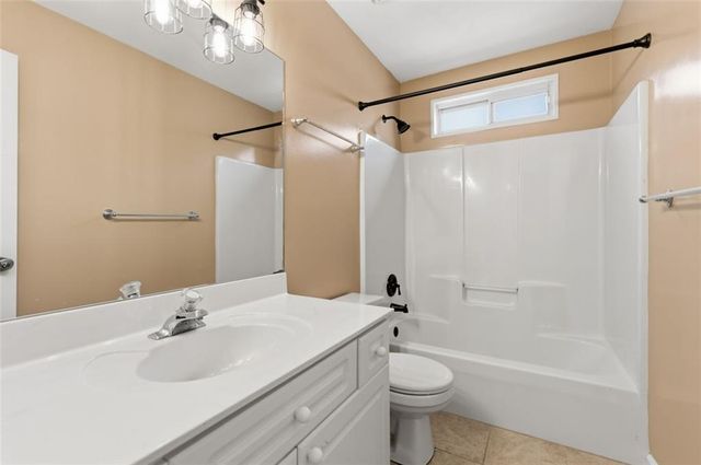 2521 Gabriel NW Way, Kennesaw, GA 30152