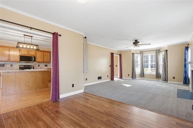 2521 Gabriel NW Way, Kennesaw, GA 30152