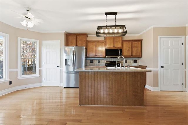 2521 Gabriel NW Way, Kennesaw, GA 30152