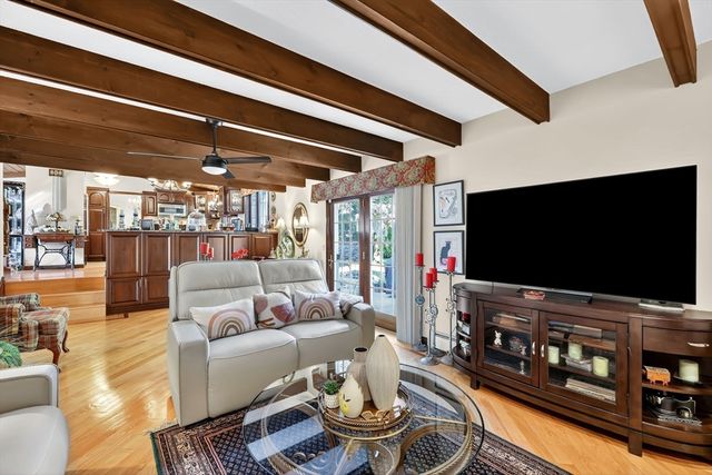 105 Higher Brook Dr, Ludlow, MA 01056