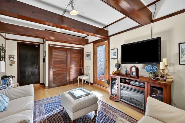 105 Higher Brook Dr, Ludlow, MA 01056