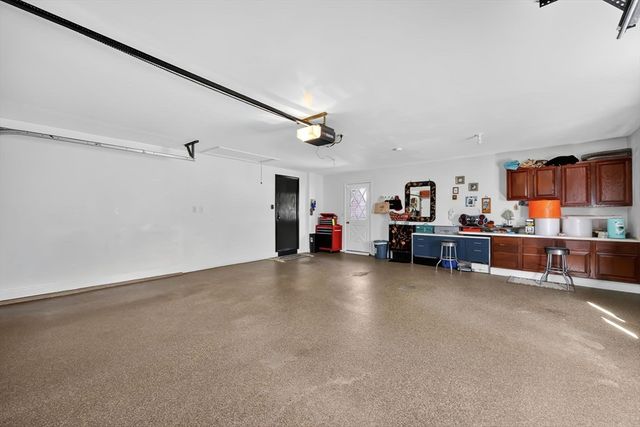 105 Higher Brook Dr, Ludlow, MA 01056