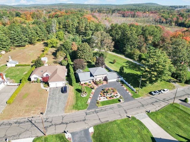 105 Higher Brook Dr, Ludlow, MA 01056