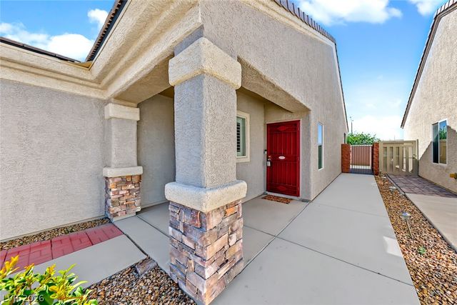 7905 Lily Trotter Street, North Las Vegas, NV 89084